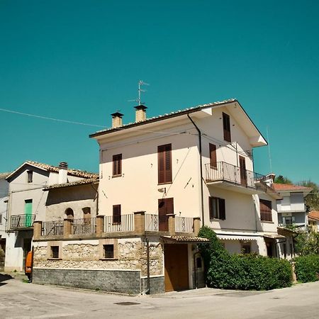 Bed and Breakfast La Casa Di Cristina Commino Esterno foto