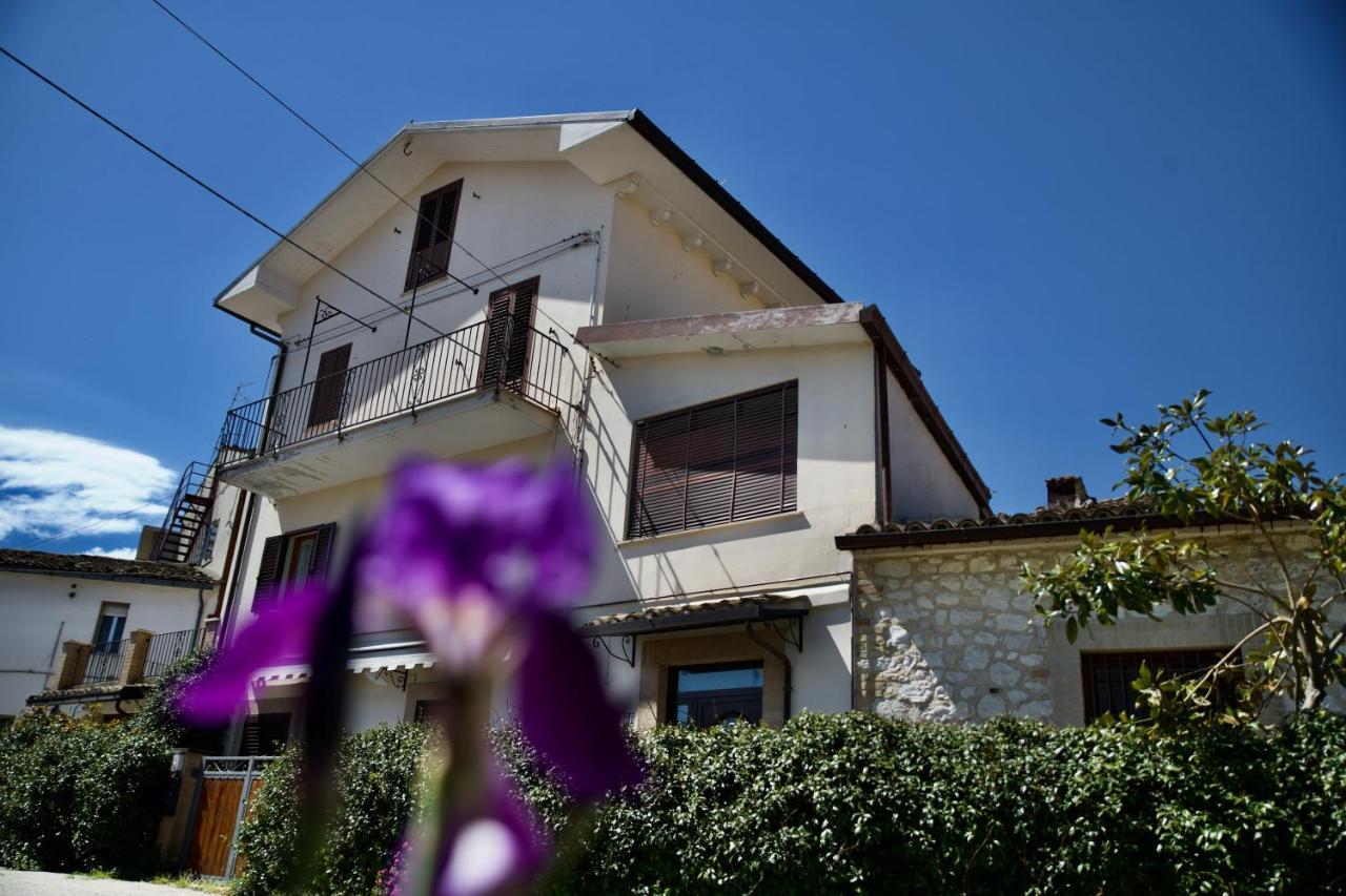 Bed and Breakfast La Casa Di Cristina Commino Esterno foto