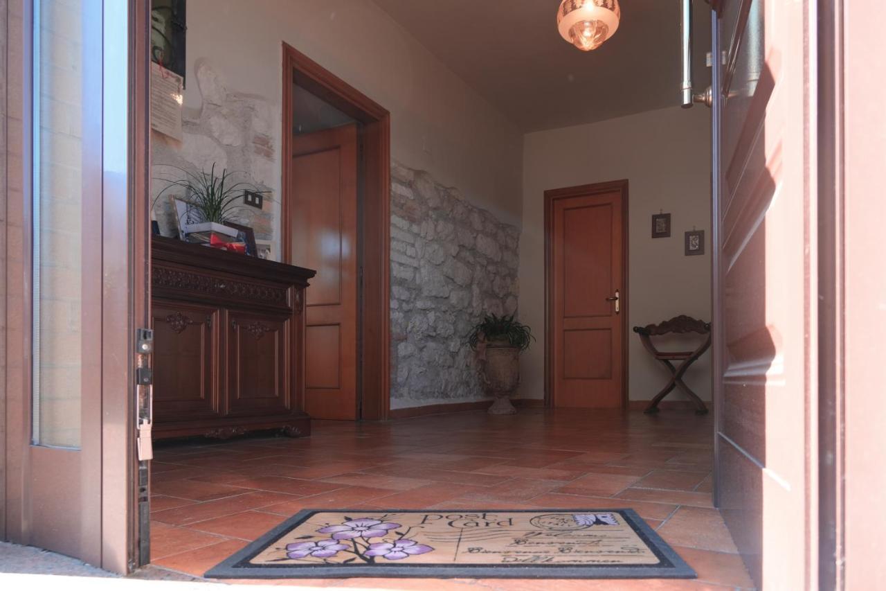 Bed and Breakfast La Casa Di Cristina Commino Esterno foto
